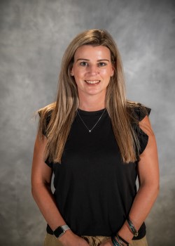 스크하크, 제니퍼