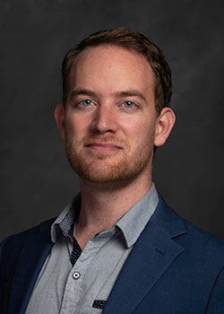 파지오, 재커리