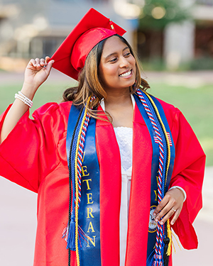 램팟 모자와 가운.jpg