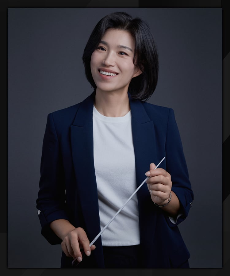 dr lee LEFT 5x6 copy.jpg