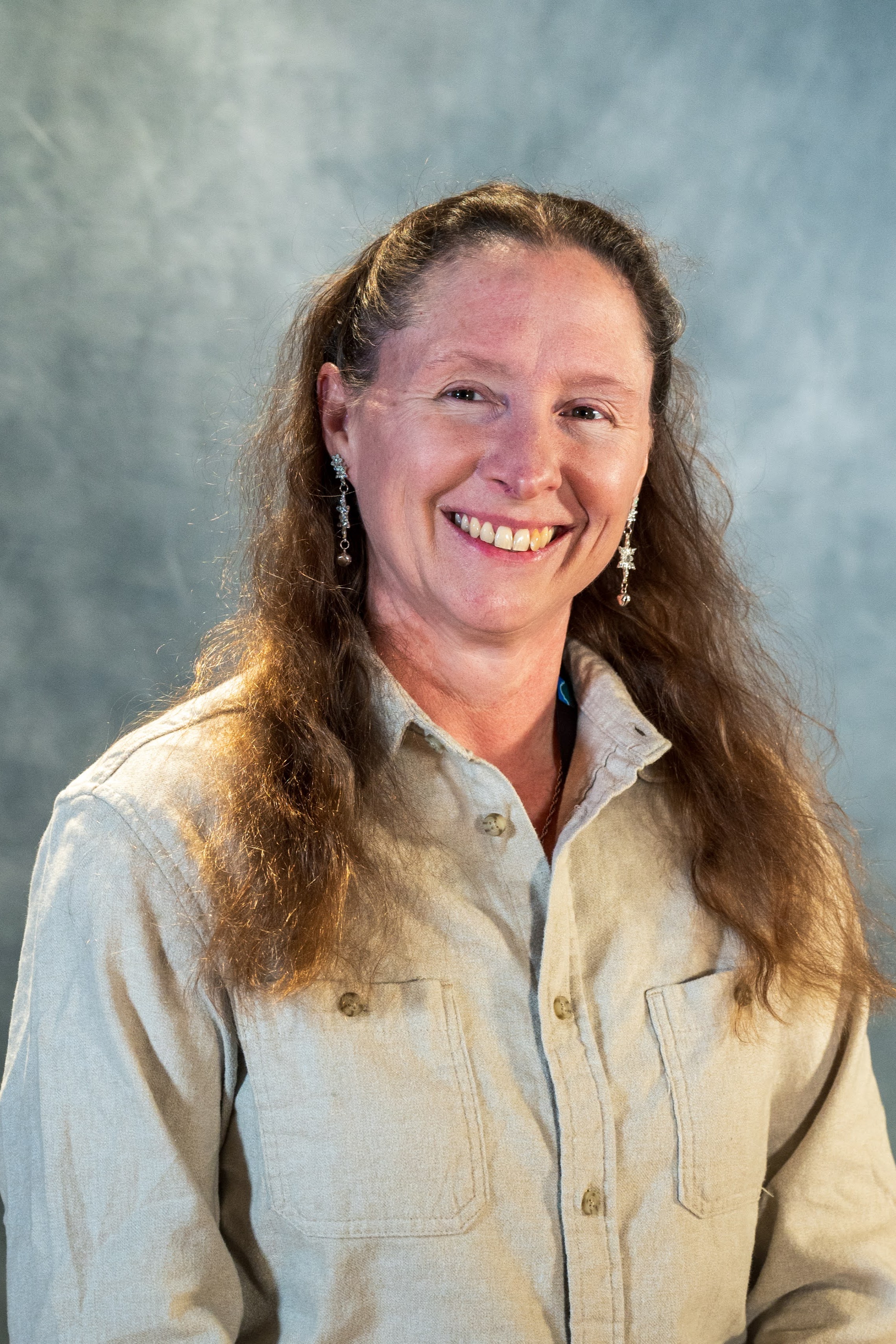 팔 레쉬, 샤나 박사