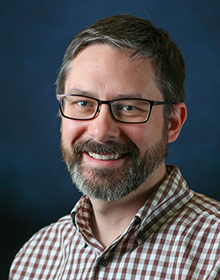 기팅거, 조지 박사