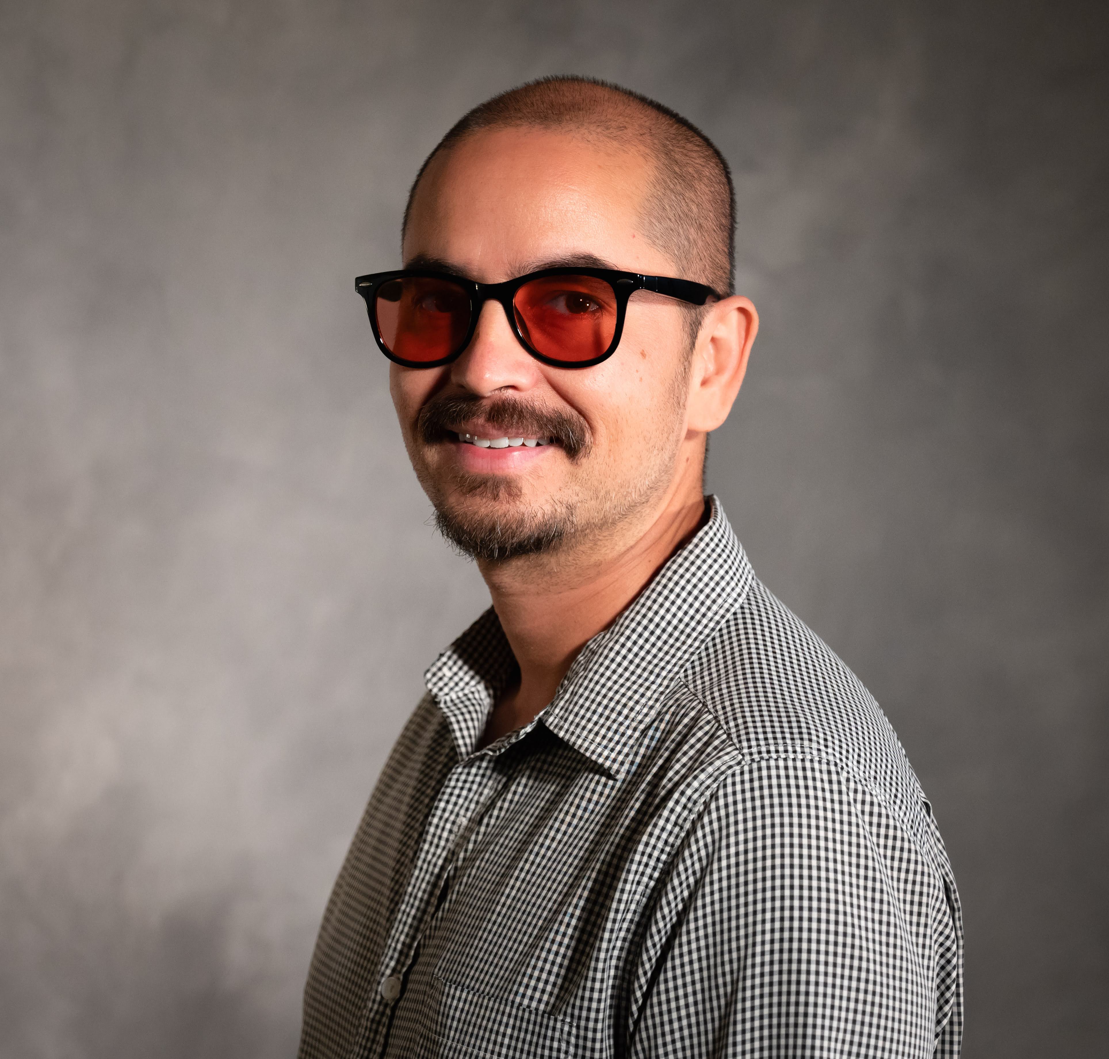 구즈만, 매튜 박사