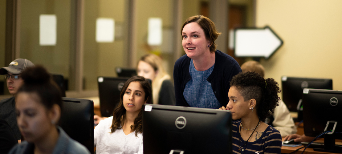 성인 -Education.png